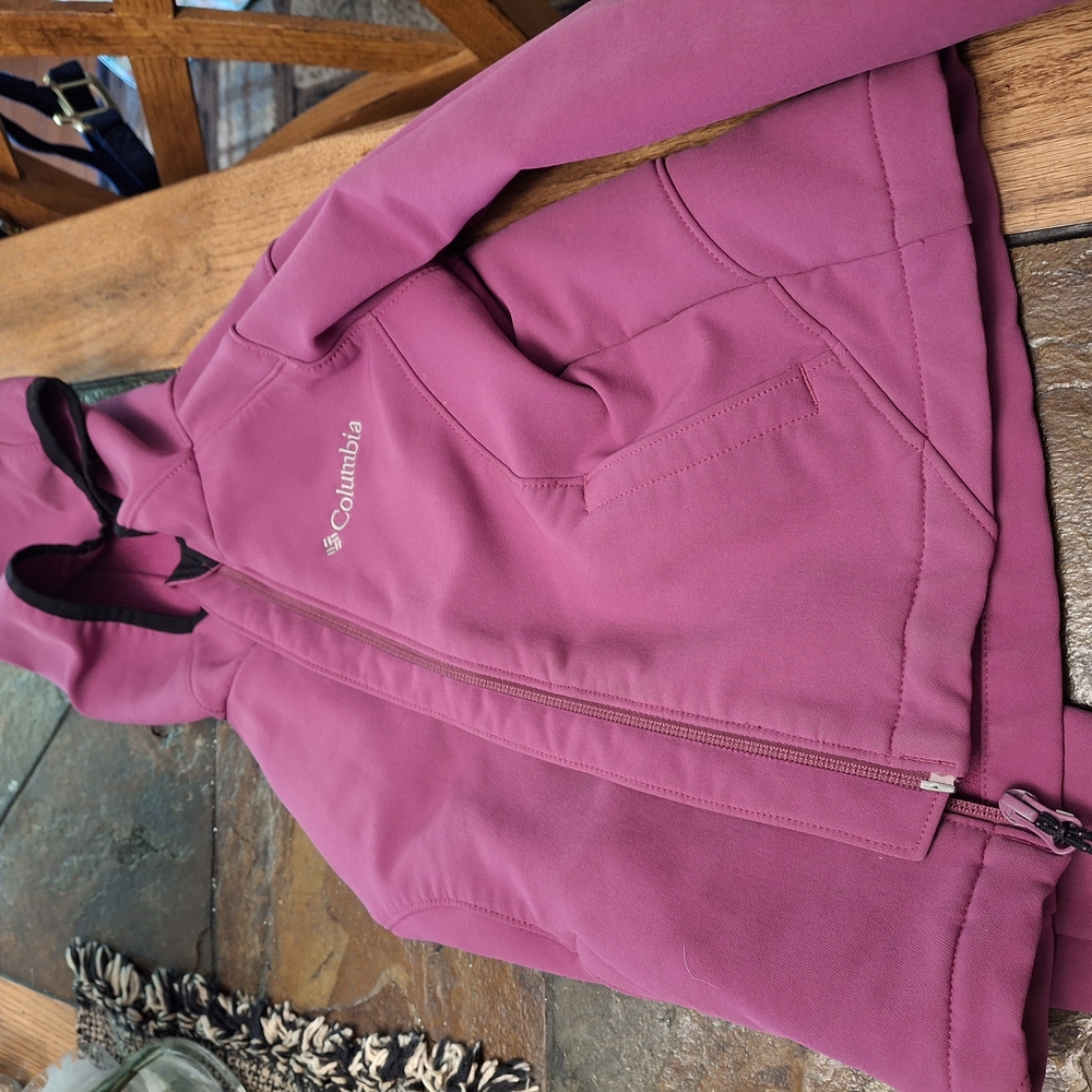 Columbia Women's Pink Jacket